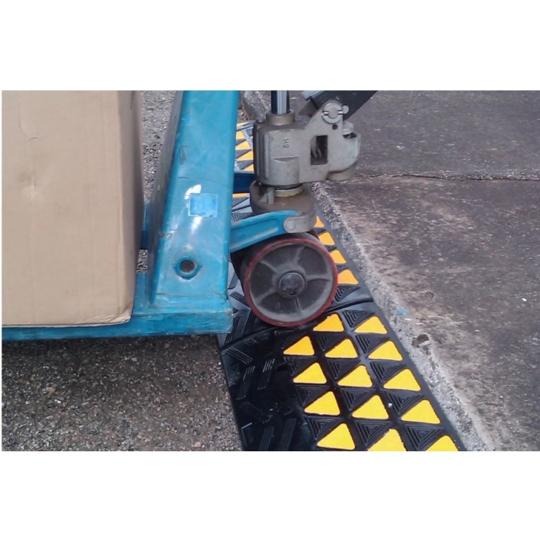 ΡΑΜΠΑ ΠΕΖΟΔΡΟΜΙΟΥ ΕΛΑΣΤΙΚΗ ΧΡΩΜΑΤΙΣΤΗ 10cm ΜΕΣΑΙΟ ΚΟΜΜΑΤΙ