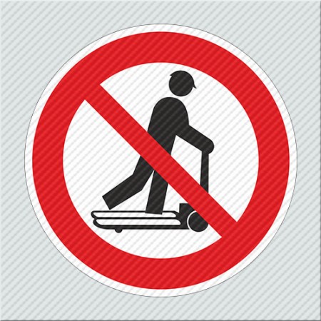 ΑΠΑΓΟΡΕΥΕΤΑΙ Η METAΦΟΡΑ ΑΤΟΜΩΝ ΜΕ ΠΑΛΕΤΟΦΟΡΟ / FORKLIFT NOT ALLOWED