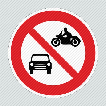 ΑΠΑΓΟΡΕΥΕΤΑΙ Η ΔΙΕΛΕΥΣΗ ΟΧΗΜΑΤΩΝ / ALL MOTOR VEHICLES PROHIBITED