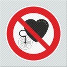 ΑΠΑΓΟΡΕΥΕΤΑΙ Η ΕΙΣΟΔΟΣ ΣΕ ΑΤΟΜΑ ΜΕ ΒΗΜΑΤΟΔΟΤΗ / PERSONS WITH PACEMAKERS MUST NOT ENTER