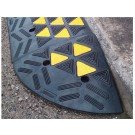 ΡΑΜΠΑ ΠΕΖΟΔΡΟΜΙΟΥ ΕΛΑΣΤΙΚΗ ΧΡΩΜΑΤΙΣΤΗ ΑΚΡΙΑΝΟ ΤΜΗΜΑ 15 cm